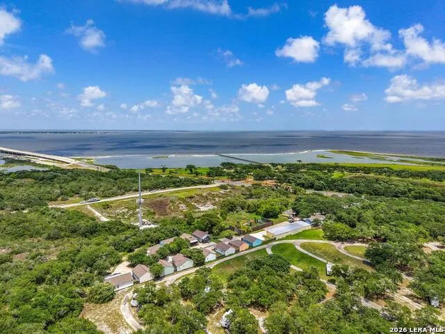 5481 HIGHWAY 35 N #9 Rockport, TX 78382
