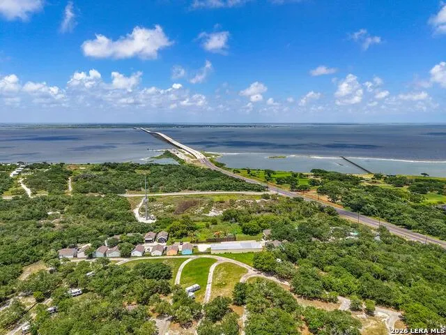 5481 HIGHWAY 35 N #9 Rockport, TX 78382