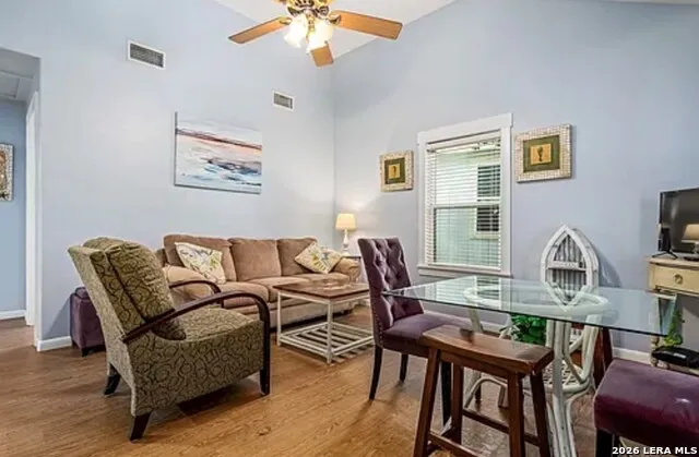 5481 HIGHWAY 35 N #9 Rockport, TX 78382