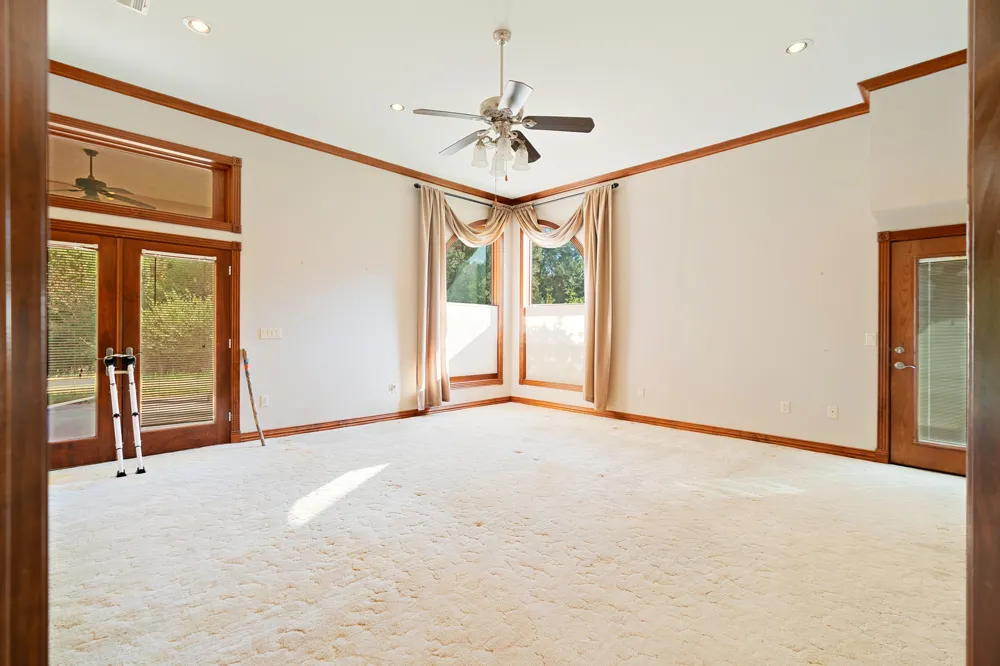 5310 Farm Road 195 Paris, TX 75462