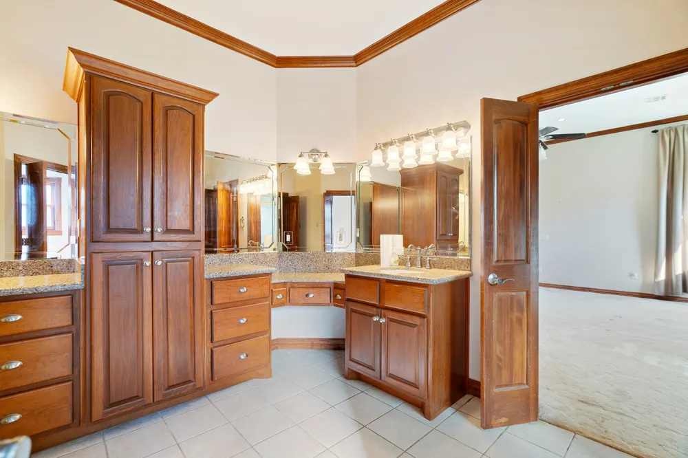 5310 Farm Road 195 Paris, TX 75462