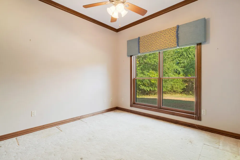 5310 Farm Road 195 Paris, TX 75462