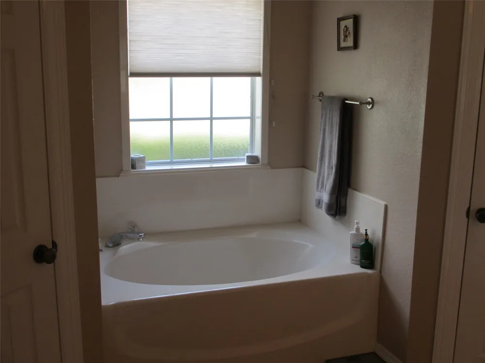 3911 Fm 67 Itasca, TX 76055