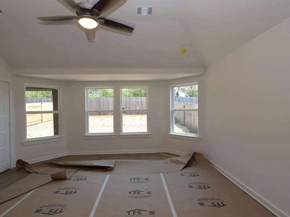 613 Falling Cave Drive Willis, TX 77378