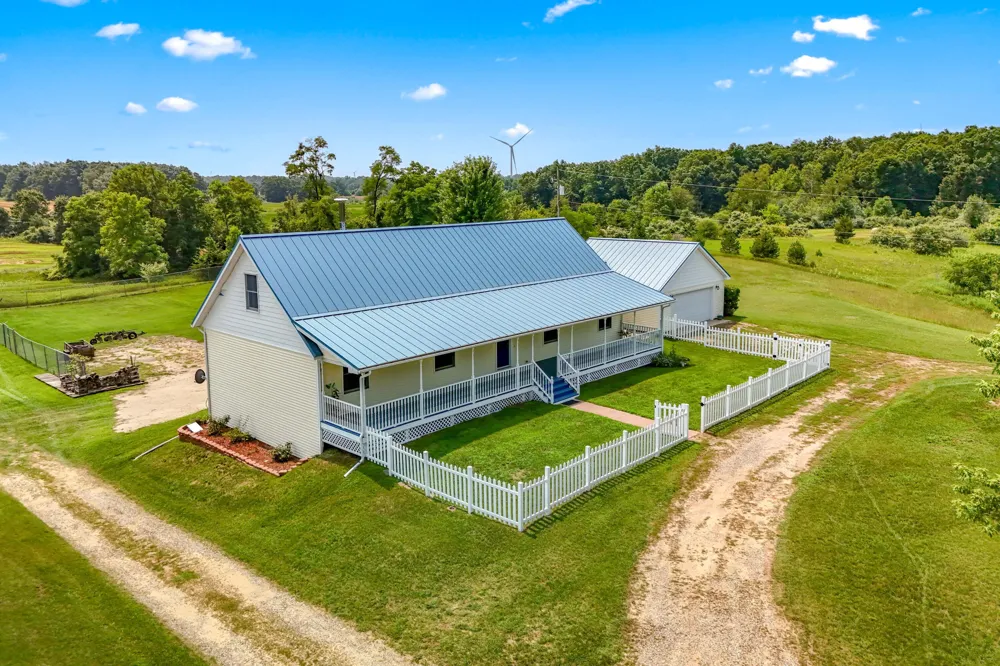8651 Moreland Road Jerome, MI 49249