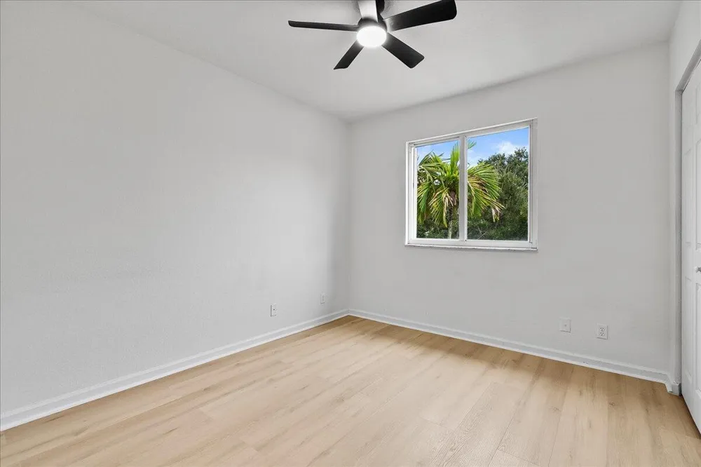8128 BIG PINE WAY Riviera Beach, FL 33407