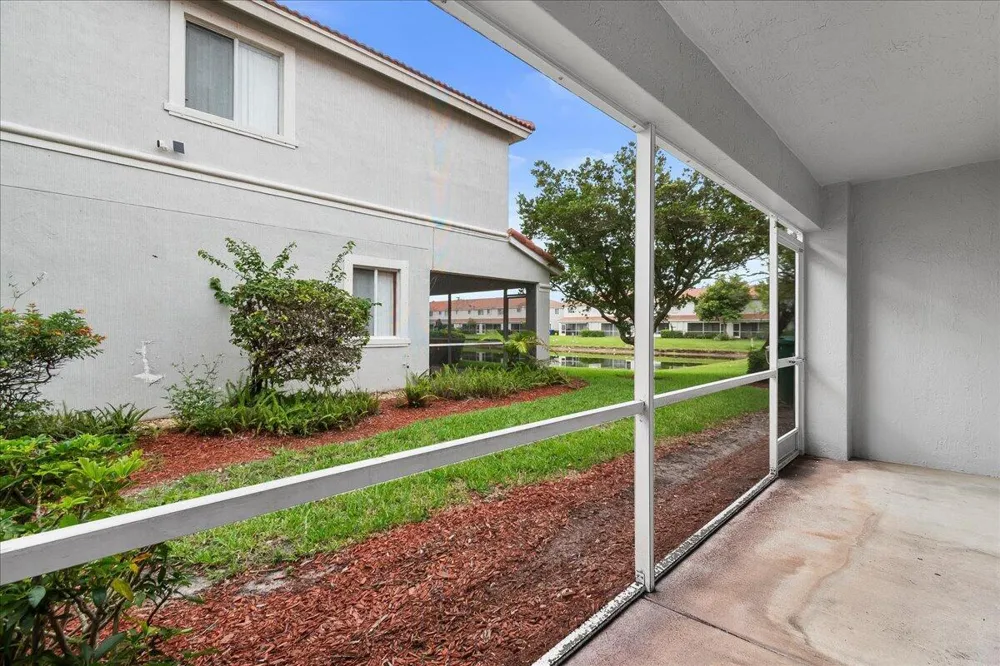 8128 BIG PINE WAY Riviera Beach, FL 33407