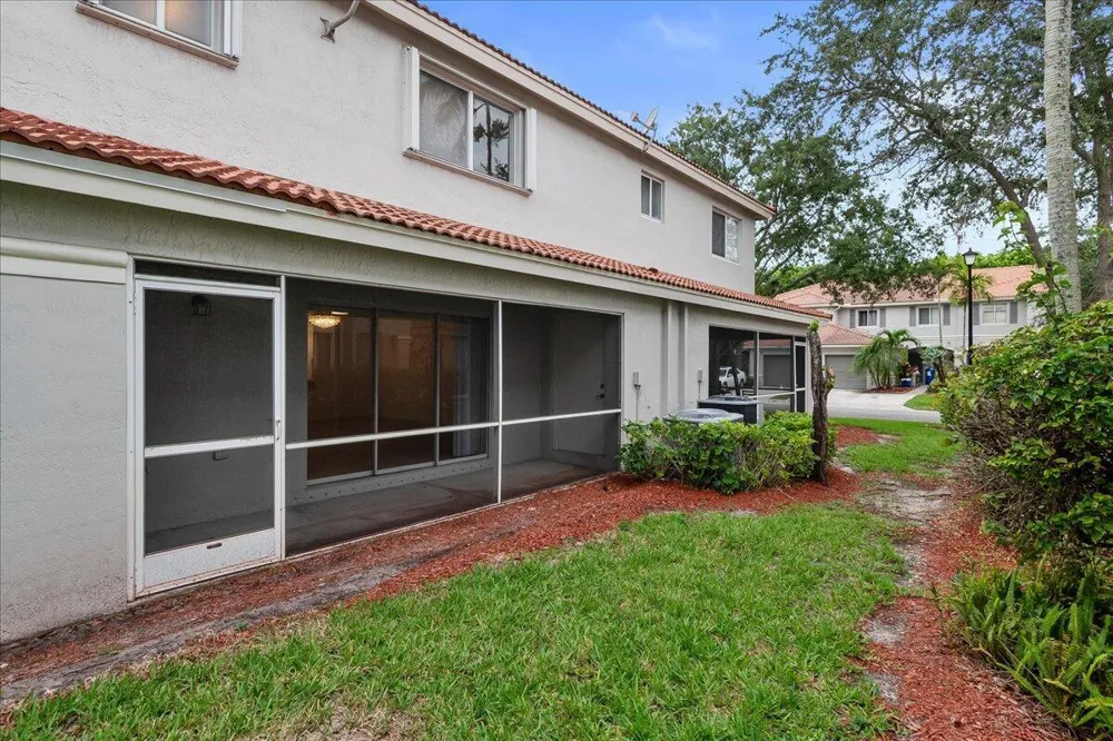 8128 BIG PINE WAY Riviera Beach, FL 33407