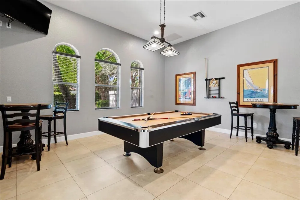 8128 BIG PINE WAY Riviera Beach, FL 33407