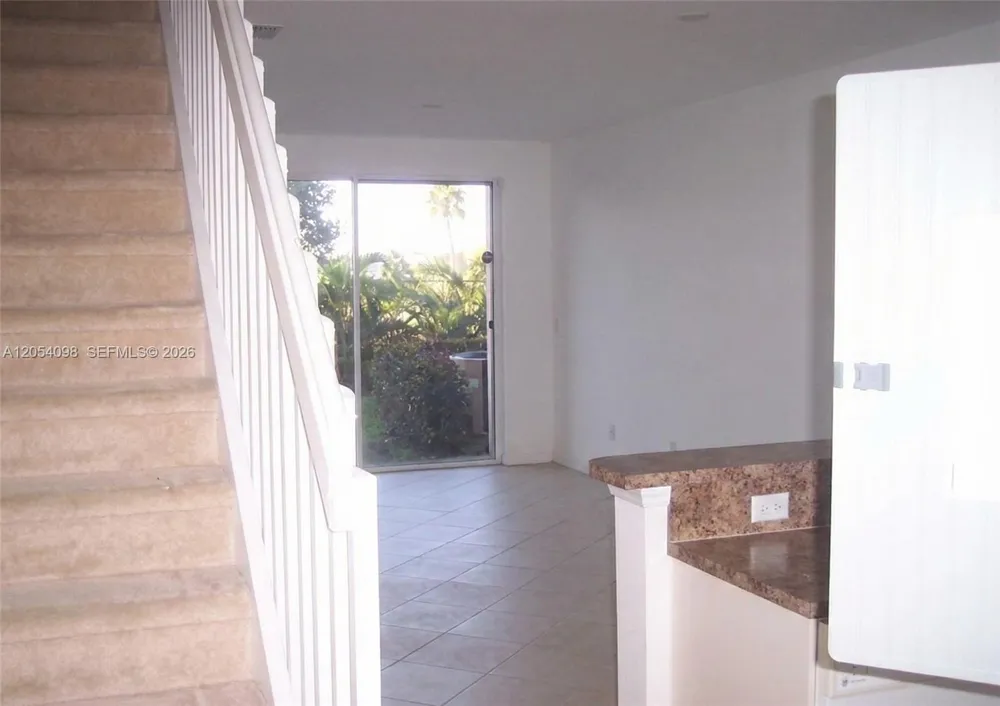 1942 Alamanda Way Riviera Beach, FL 33404