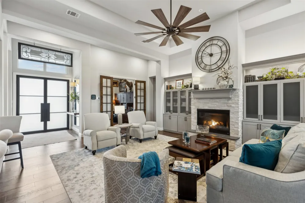 148 Valley View Glen Rose, TX 76043