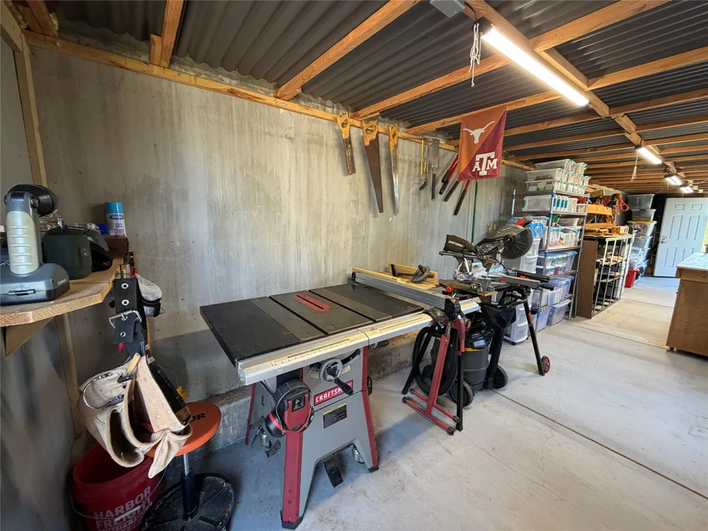 148 Valley View Glen Rose, TX 76043