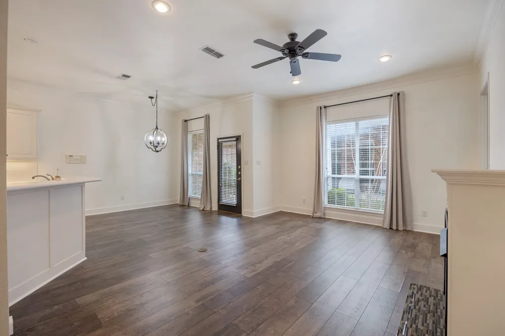 2313 Dietz Lane Tyler, TX 75701