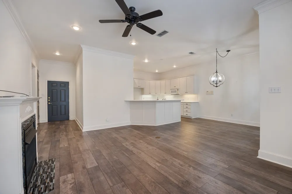 2313 Dietz Lane Tyler, TX 75701