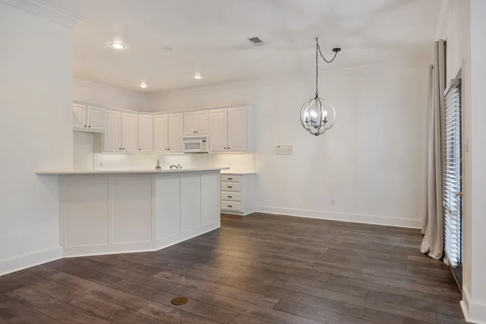 2313 Dietz Lane Tyler, TX 75701