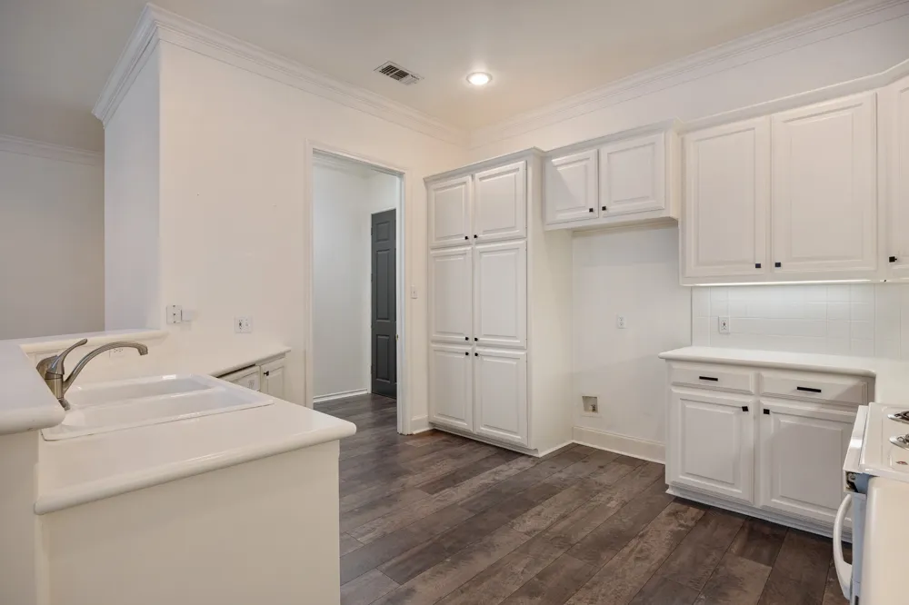 2313 Dietz Lane Tyler, TX 75701