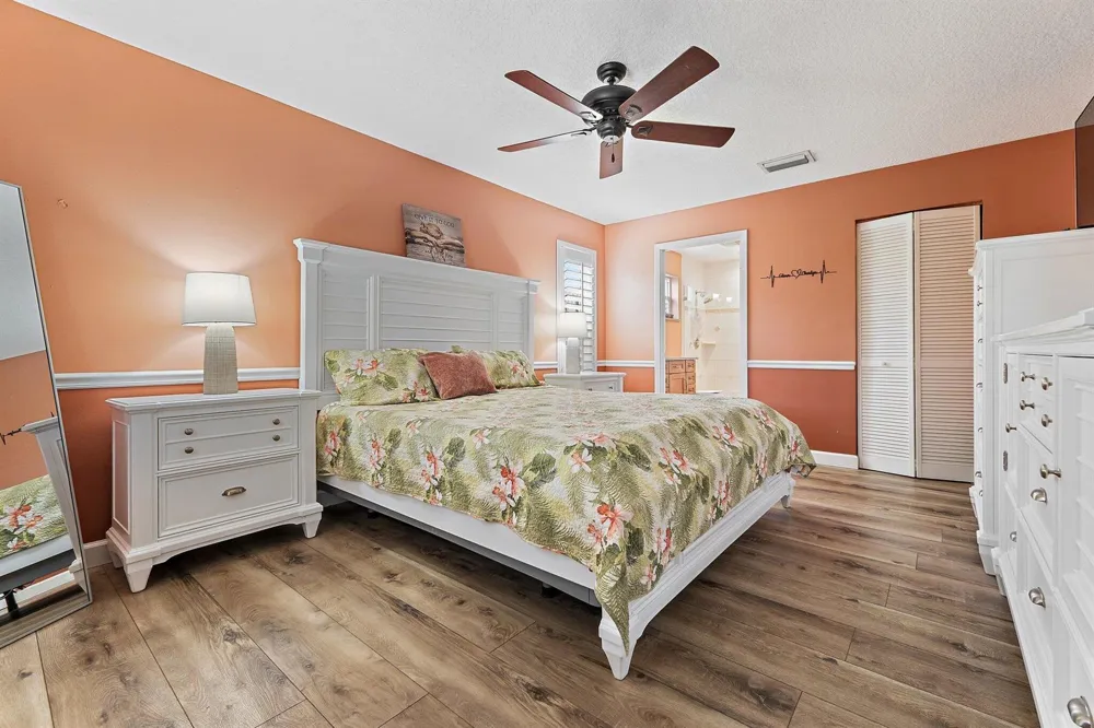 106 Chapel Lane Tequesta, FL 33469