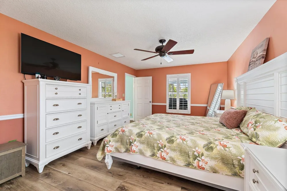 106 Chapel Lane Tequesta, FL 33469