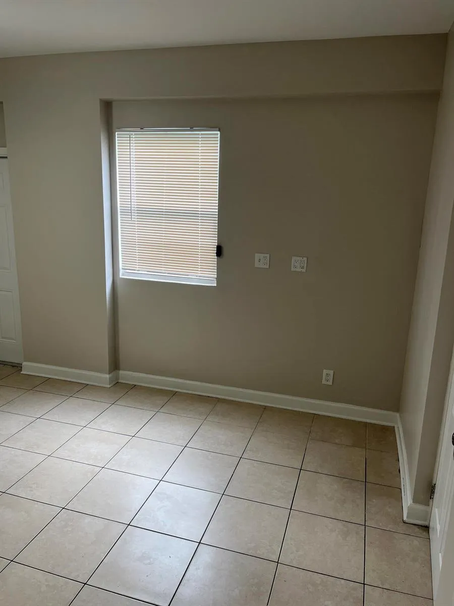 511 W PALM STREET Lantana, FL 33462