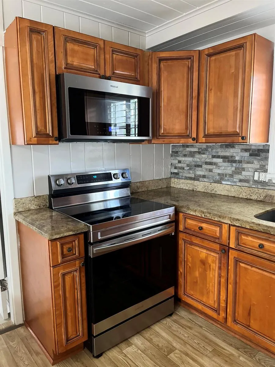 511 W PALM STREET Lantana, FL 33462