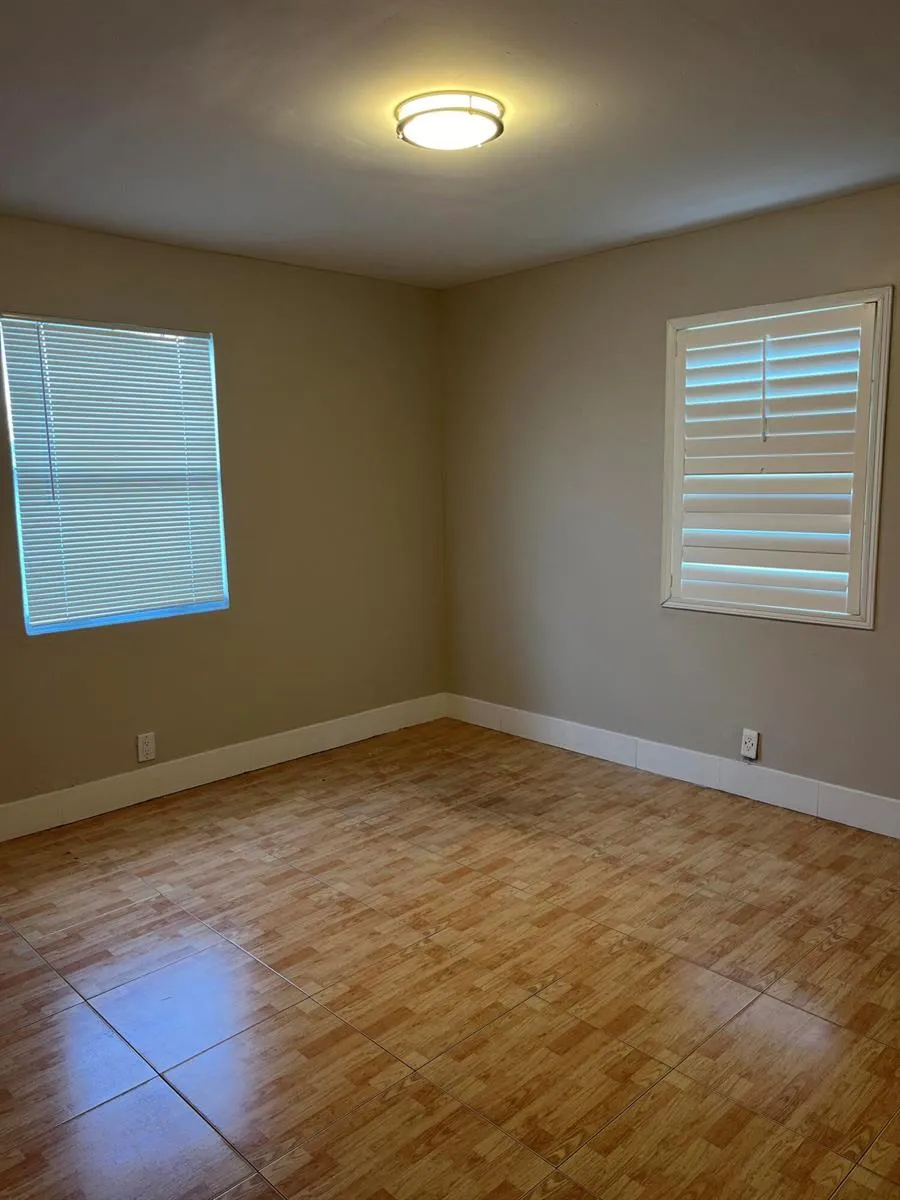 511 W PALM STREET Lantana, FL 33462