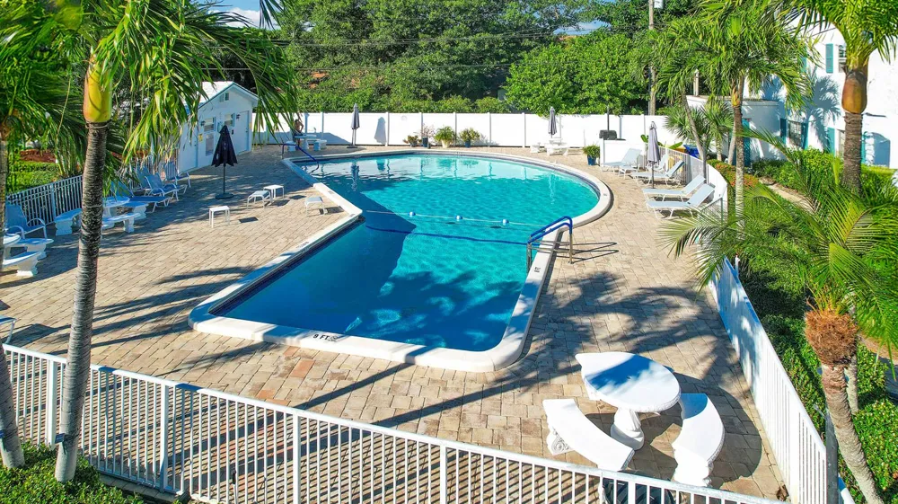 5505 Ocean Boulevard #3-103 Ocean Ridge, FL 33435