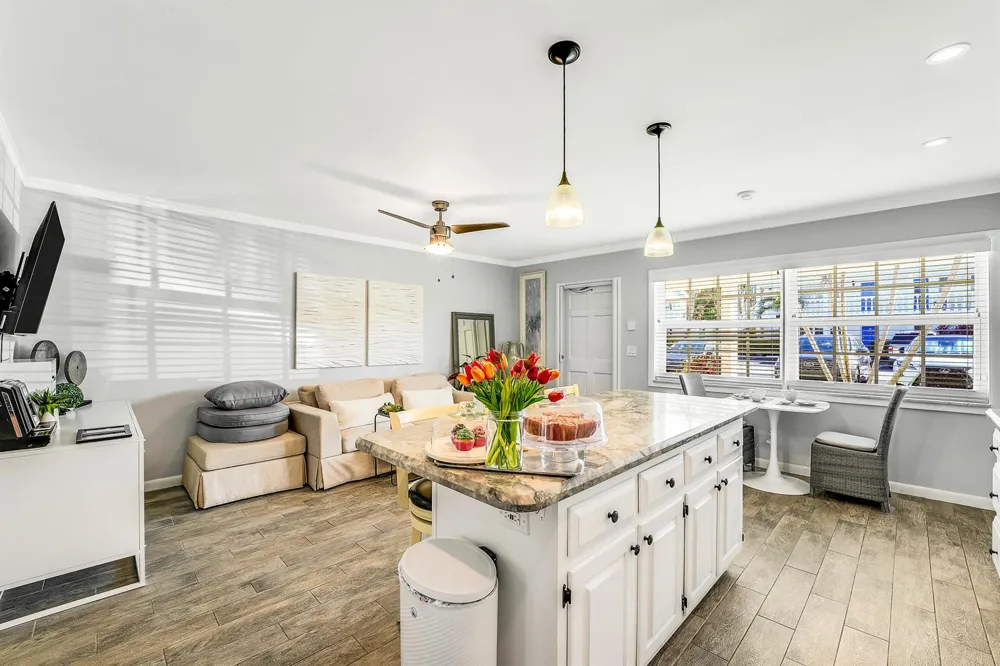 5505 Ocean Boulevard #3-103 Ocean Ridge, FL 33435