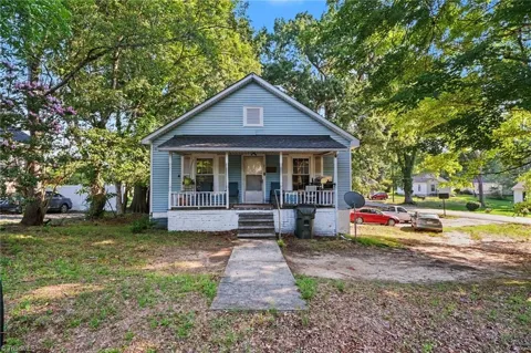 1005 Ava Street