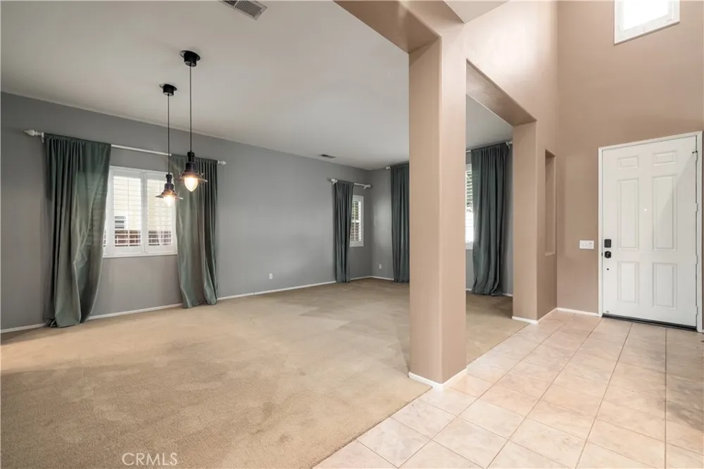 12112 Brianwood Riverside, CA 92503