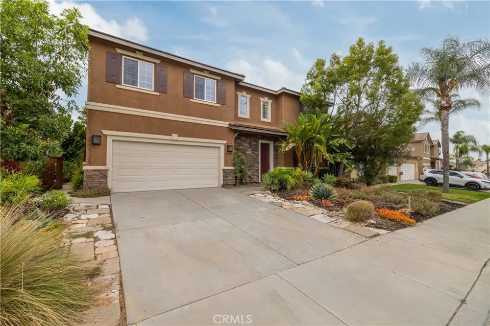 12112 Brianwood Riverside, CA 92503