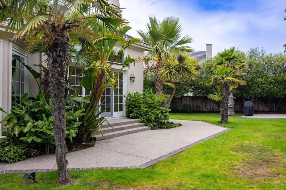 128 Spyglass Lane Half Moon Bay, CA 94019