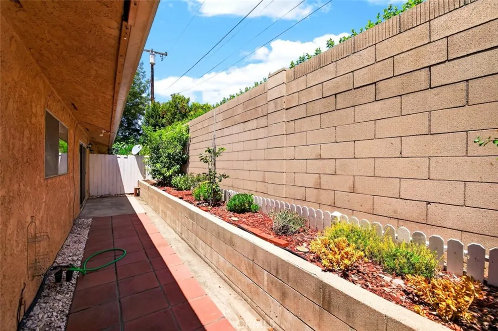 901 Citrus Drive #12A La Habra, CA 90631