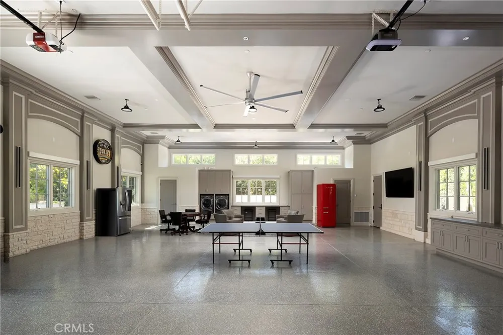 100 Palm Hill Lane Bradbury, CA 91008