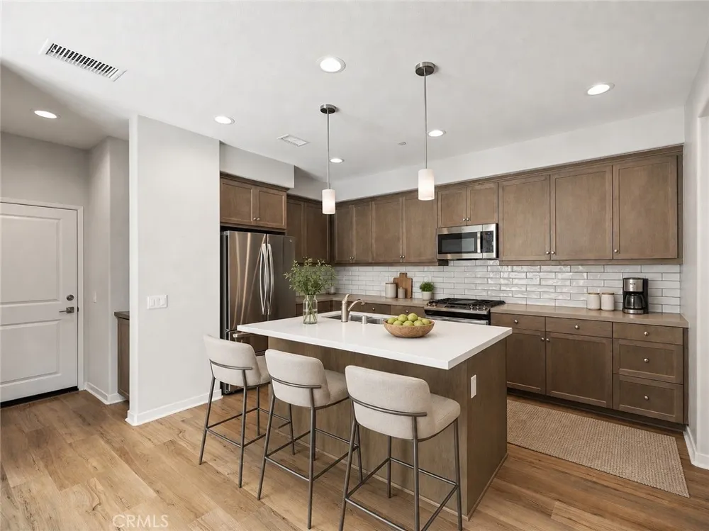 31258 Calle Cirros Temecula, CA 92592