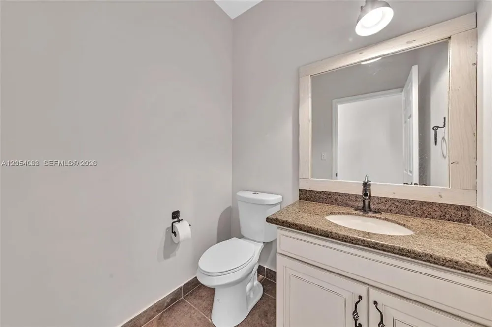 995 SW 147th Ave #2514 Pembroke Pines, FL 33027