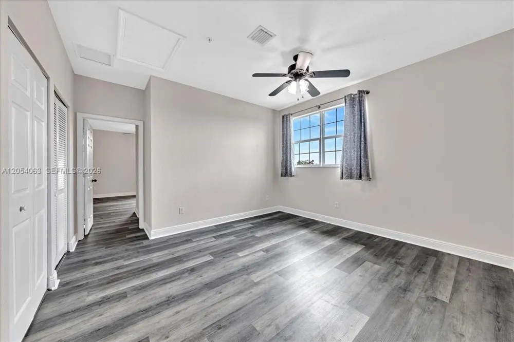 995 SW 147th Ave #2514 Pembroke Pines, FL 33027