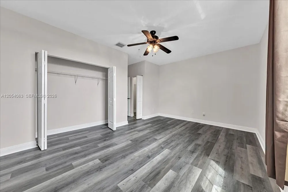 995 SW 147th Ave #2514 Pembroke Pines, FL 33027