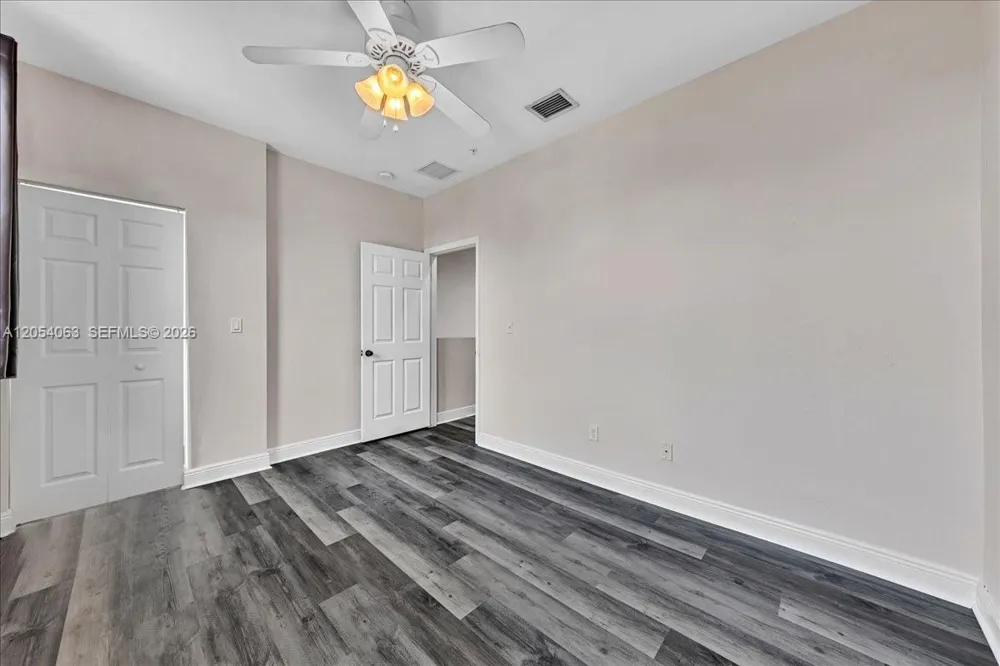 995 SW 147th Ave #2514 Pembroke Pines, FL 33027