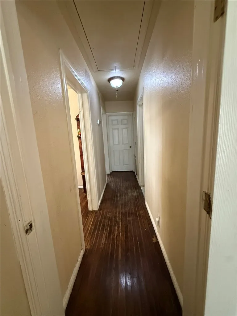 207 Mcgloin Street Three Rivers, TX 78071