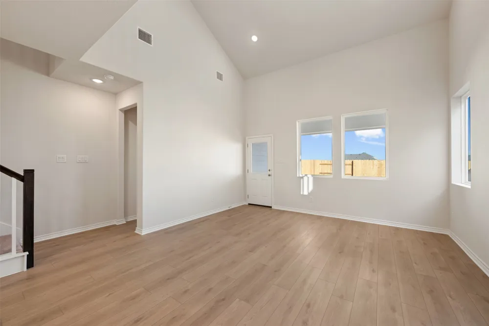 160 Ranier Way Dripping Springs, TX 78620