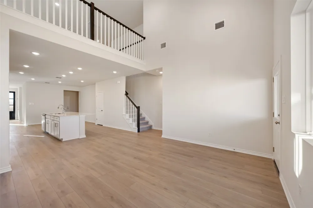 160 Ranier Way Dripping Springs, TX 78620