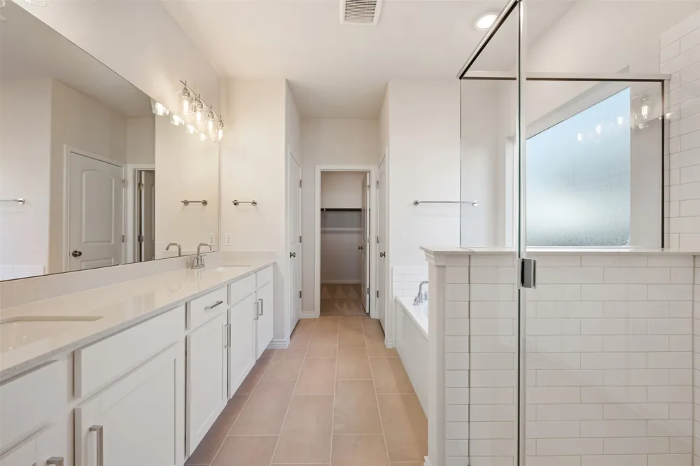 160 Ranier Way Dripping Springs, TX 78620