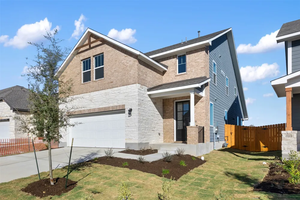 160 Ranier Way Dripping Springs, TX 78620