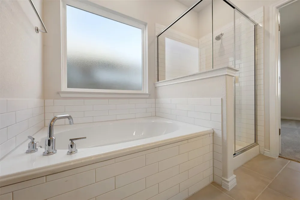 160 Ranier Way Dripping Springs, TX 78620