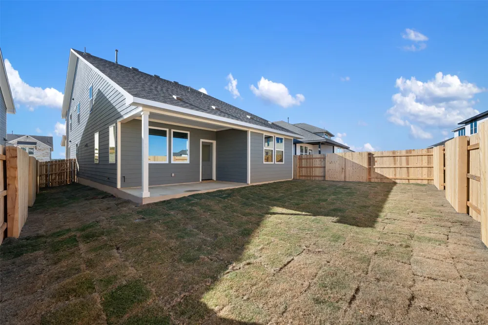 160 Ranier Way Dripping Springs, TX 78620