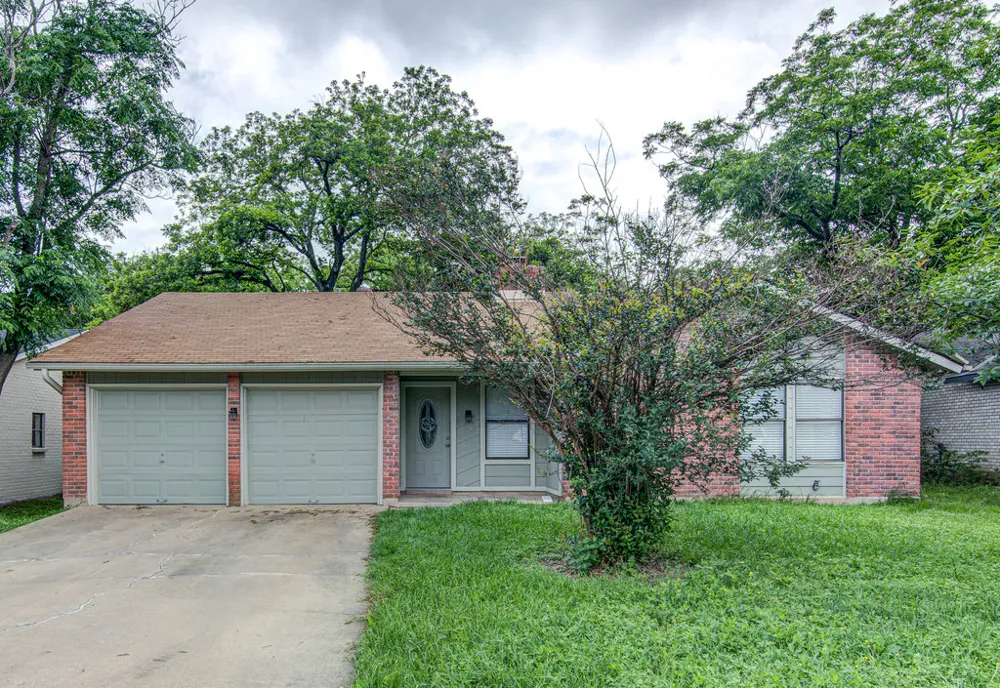 12111 Missel Thrush Court Austin, TX 78750