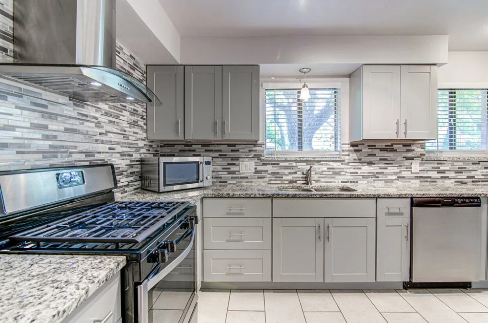 12111 Missel Thrush Court Austin, TX 78750