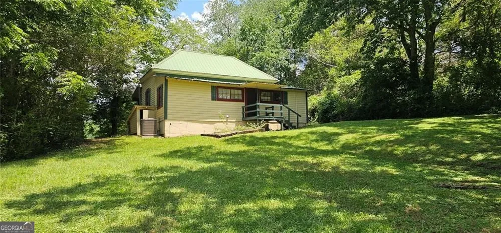 118 E Oak ST East Ellijay, GA 30540