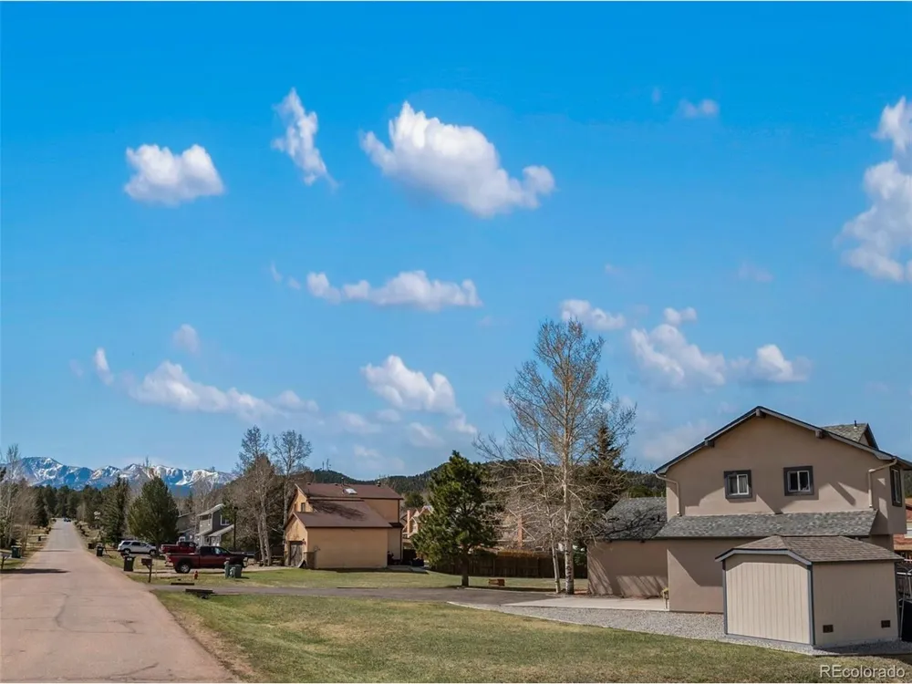 1860 Blackfoot Trail Woodland Park, CO 80863