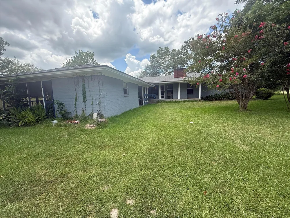 15 Meadow Lake Drive Trinity, TX 75862